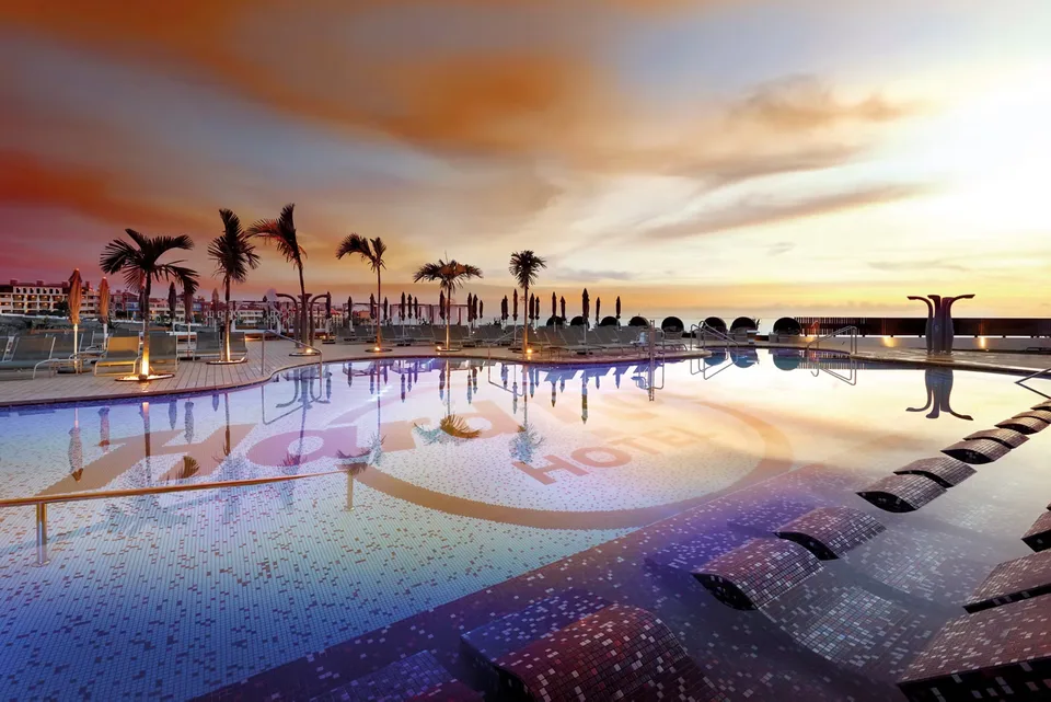 Hard Rock Hotel Tenerife