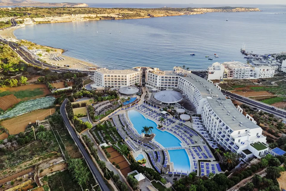 db Seabank Resort & Spa